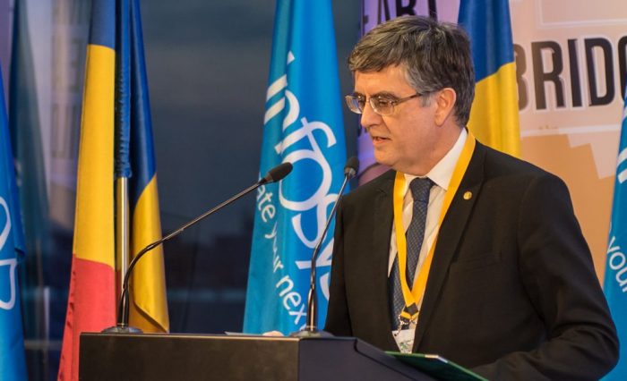 infosys-university-of-bucharest-slider-1080x600