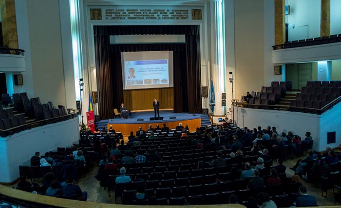 premiile senatului ub 2018 video