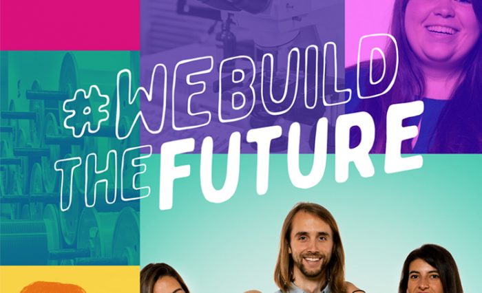 afiș program build the future, studenți pe fundal
