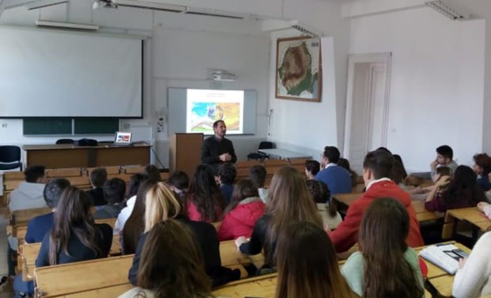 Elevi pasionati de feografie