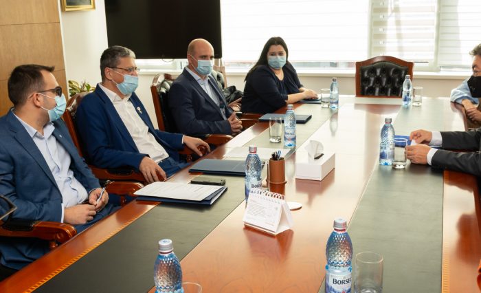 vizita ministrului fondurilor europene la ub