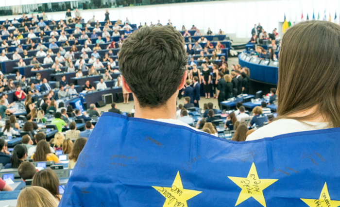 European Youth 2021 - Stire