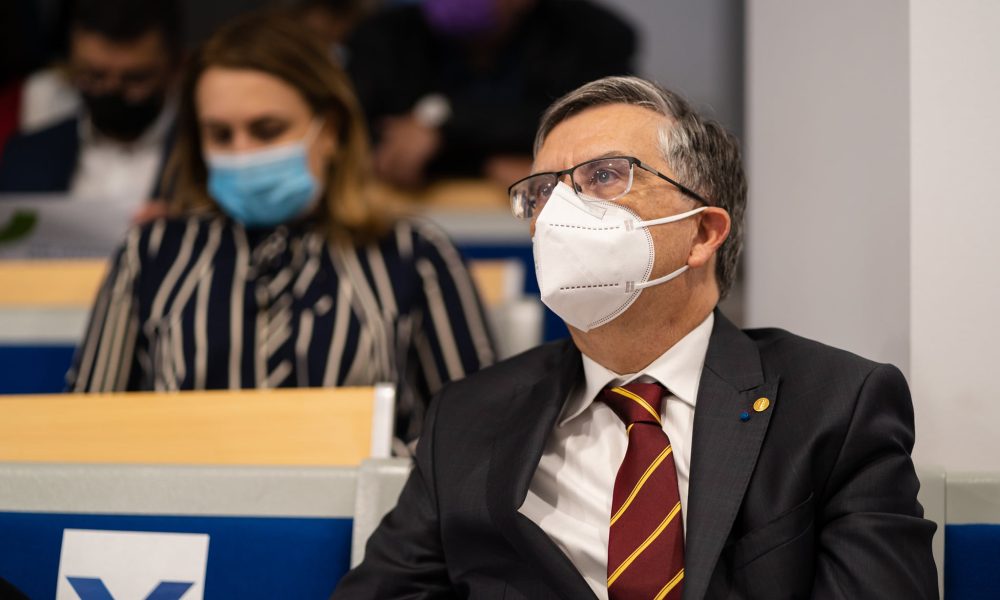 265361242_10158731062653100_1843241578585393482_n