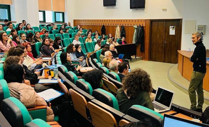 Conferința studenților DFP FPSE - STIRE