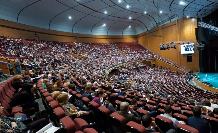 stire forum global 2