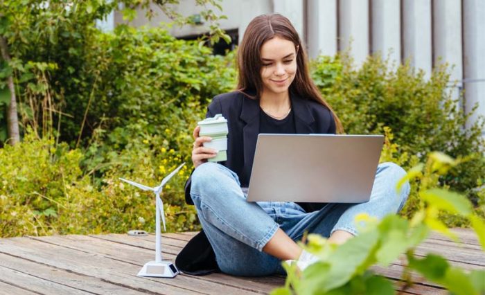 unihub sesiune studenteasca antreprenoriat 2023