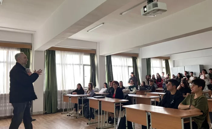 caravana geografie 8