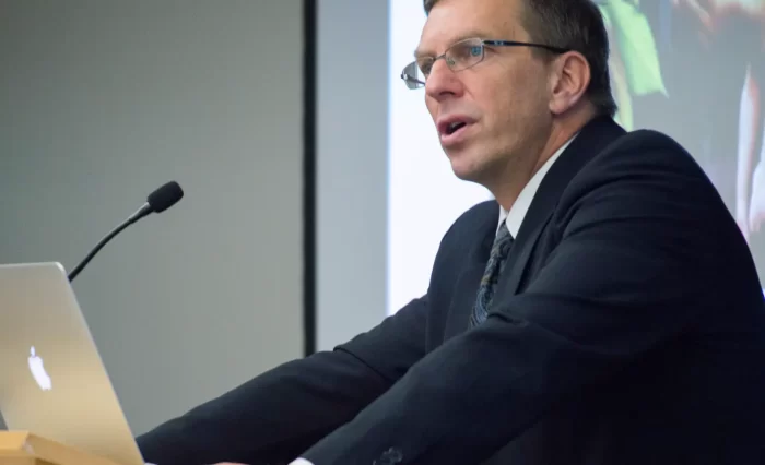 julian savulescu stire