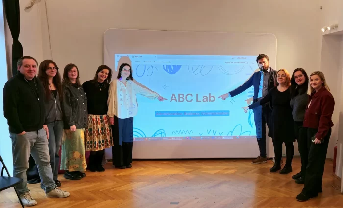 Lansarea laboratorului interdisciplinar stire