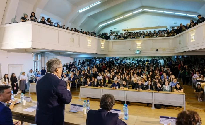 admitere faa master stire 2