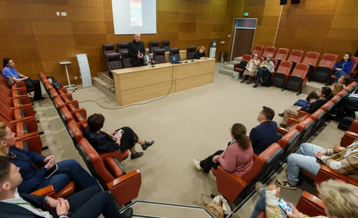 Foto stire - Conferinta Master Didactic (1)