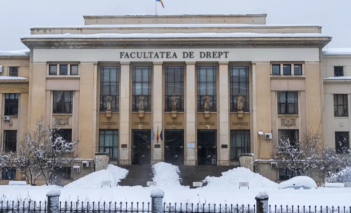 stire facultatea de drept