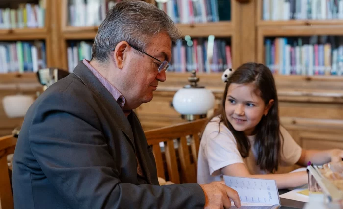 ora de caligrafie unibuc universitatea din bucuresti ub marian preda