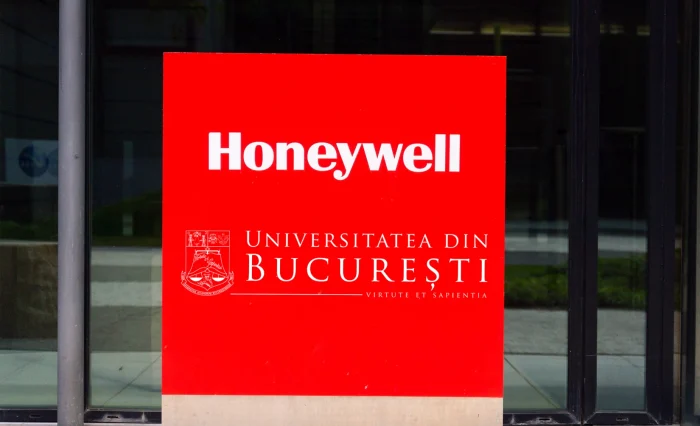 laborator chimie anorganica unibuc honeywell inaugurare