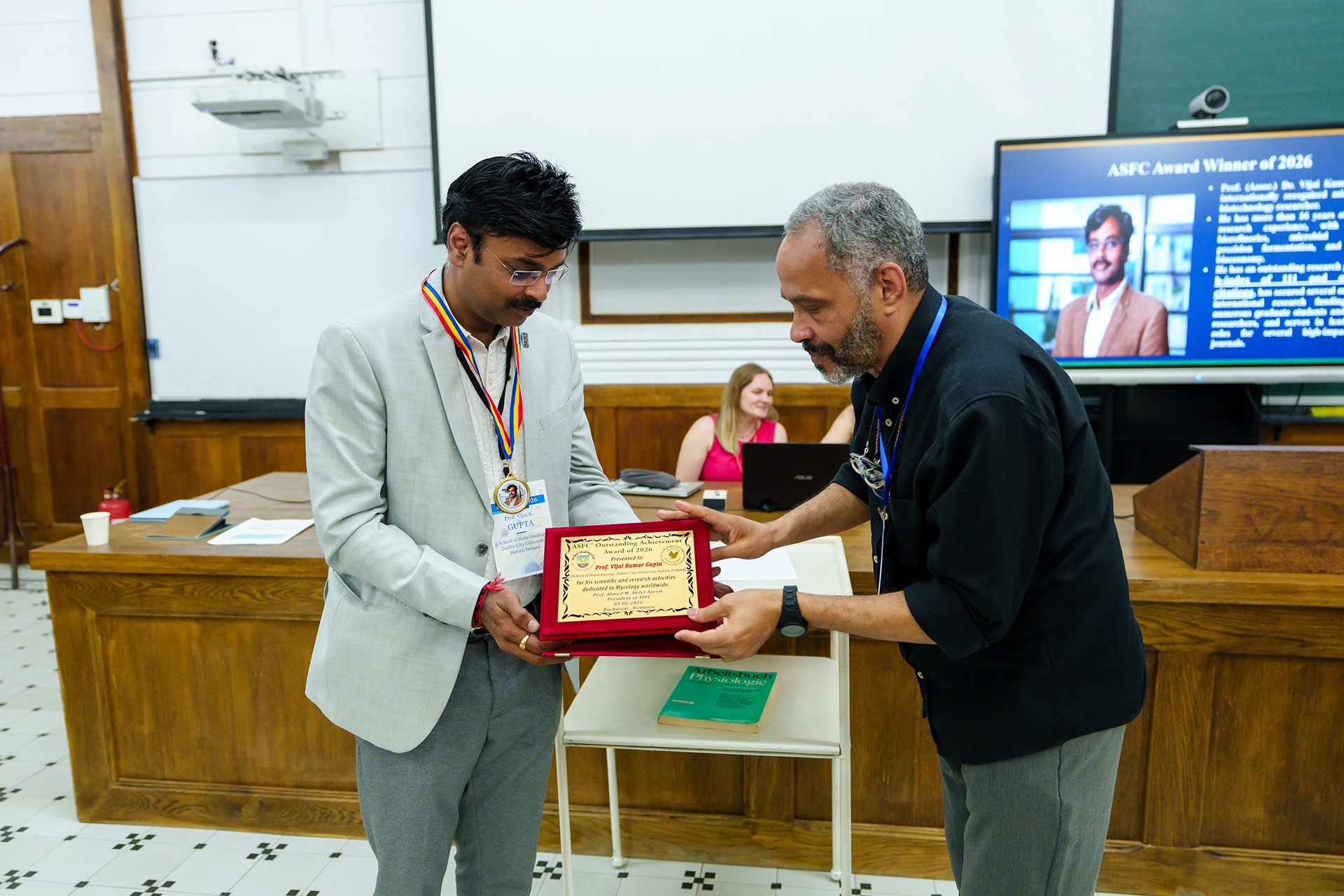 2026.06.22 - Conferinta BIOLOGIE - Bacteria, Fungi and Viruses - Friends or Foes - 133 copy