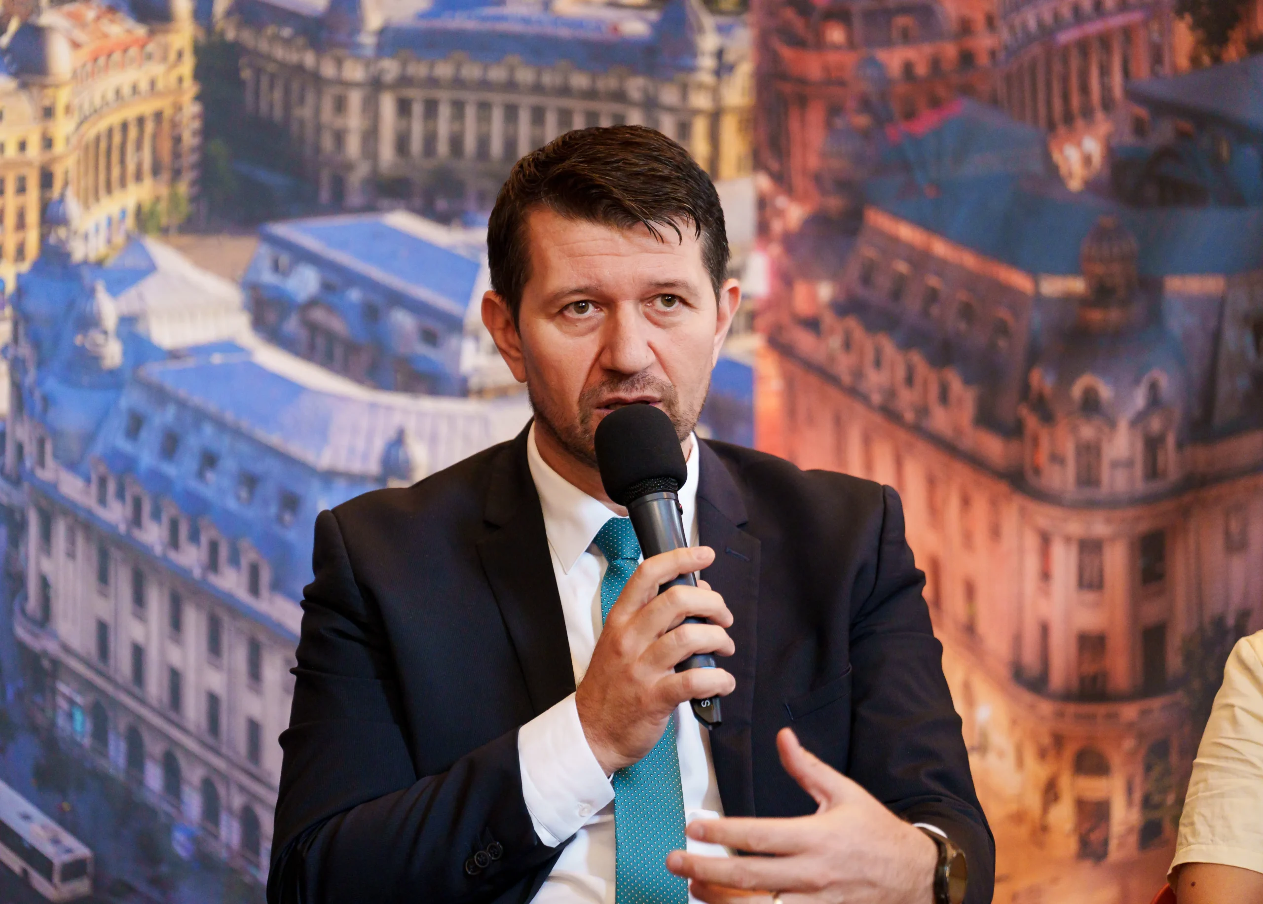 2026.09.29 - Raport OECD - 246